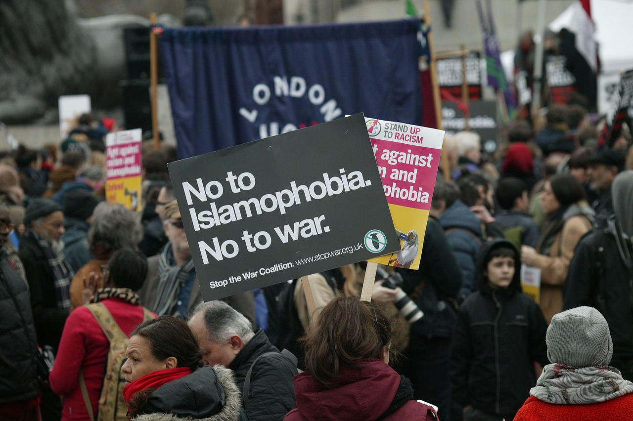 時(shí)尚競(jìng)技新風(fēng)尚，搭配比賽探索時(shí)尚與競(jìng)技的交融之道