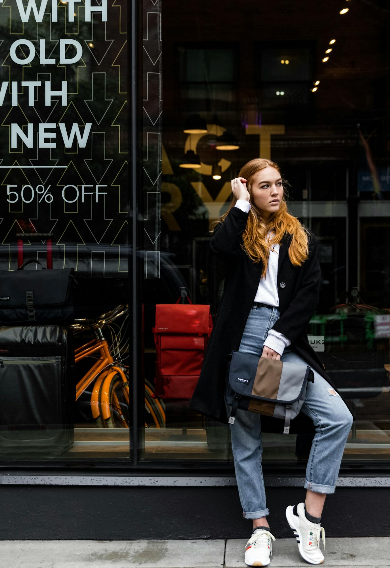 AJ最新，前沿科技與時(shí)尚潮流的完美結(jié)合