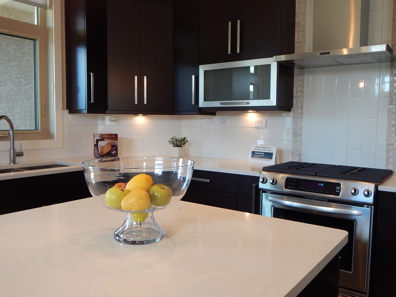 靳電視，現代家庭視聽新境界的探索者