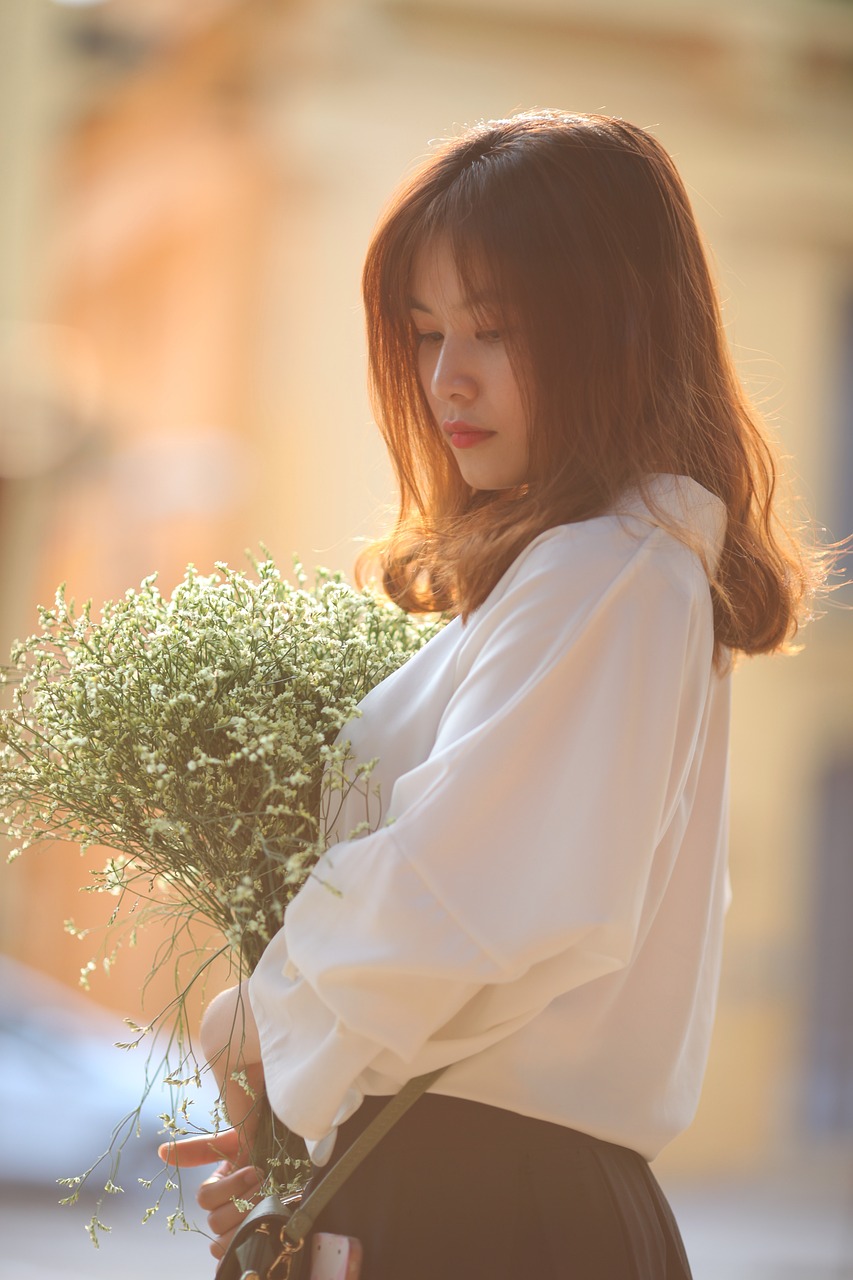 探究00后女明星的魅力與影響力，新生代璀璨之星