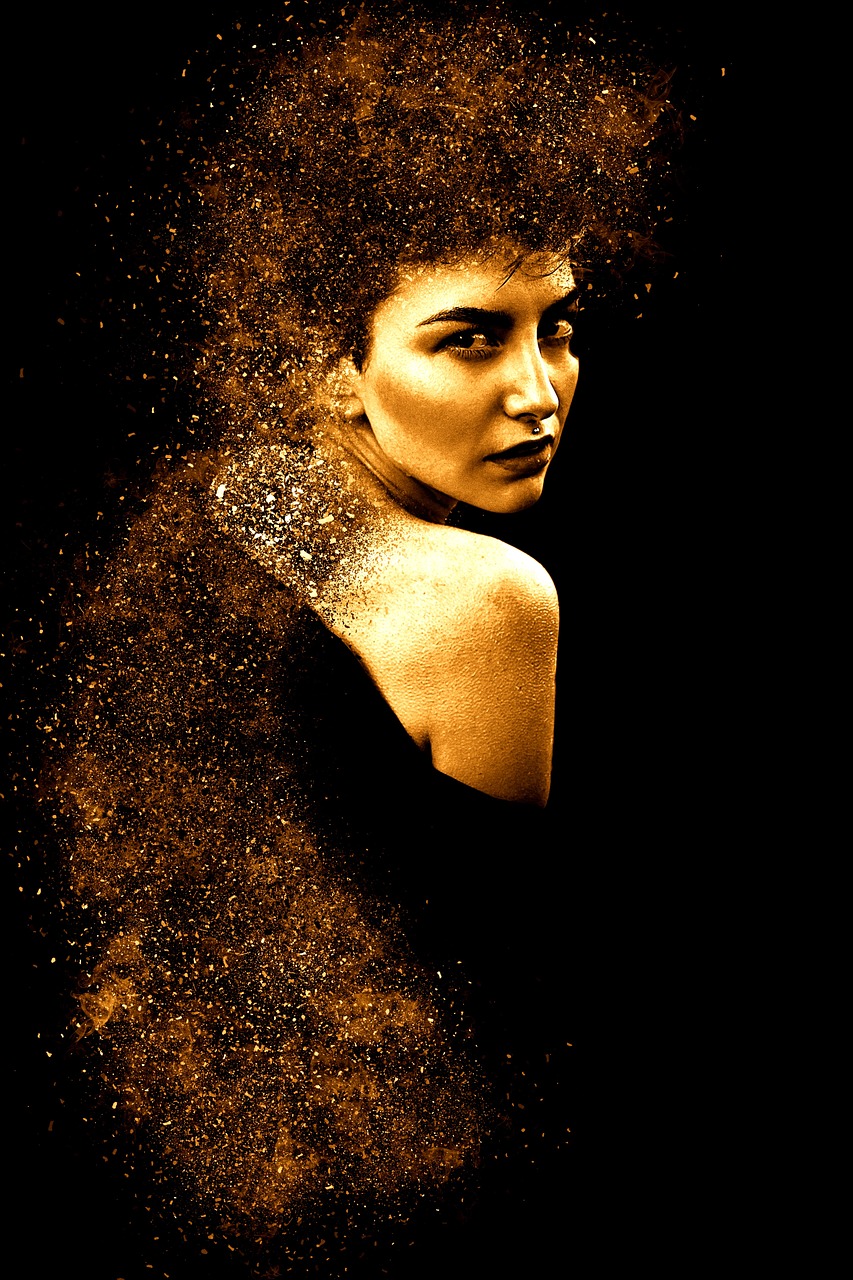 電影欲蓋彌彰，揭示微妙的藝術(shù)之美