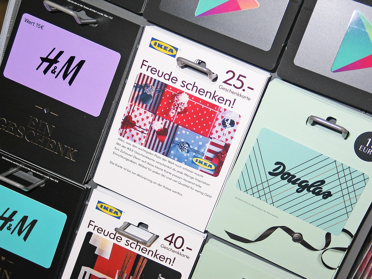 新澳天天彩免費資料大全特色，悲觀的PYX364.594