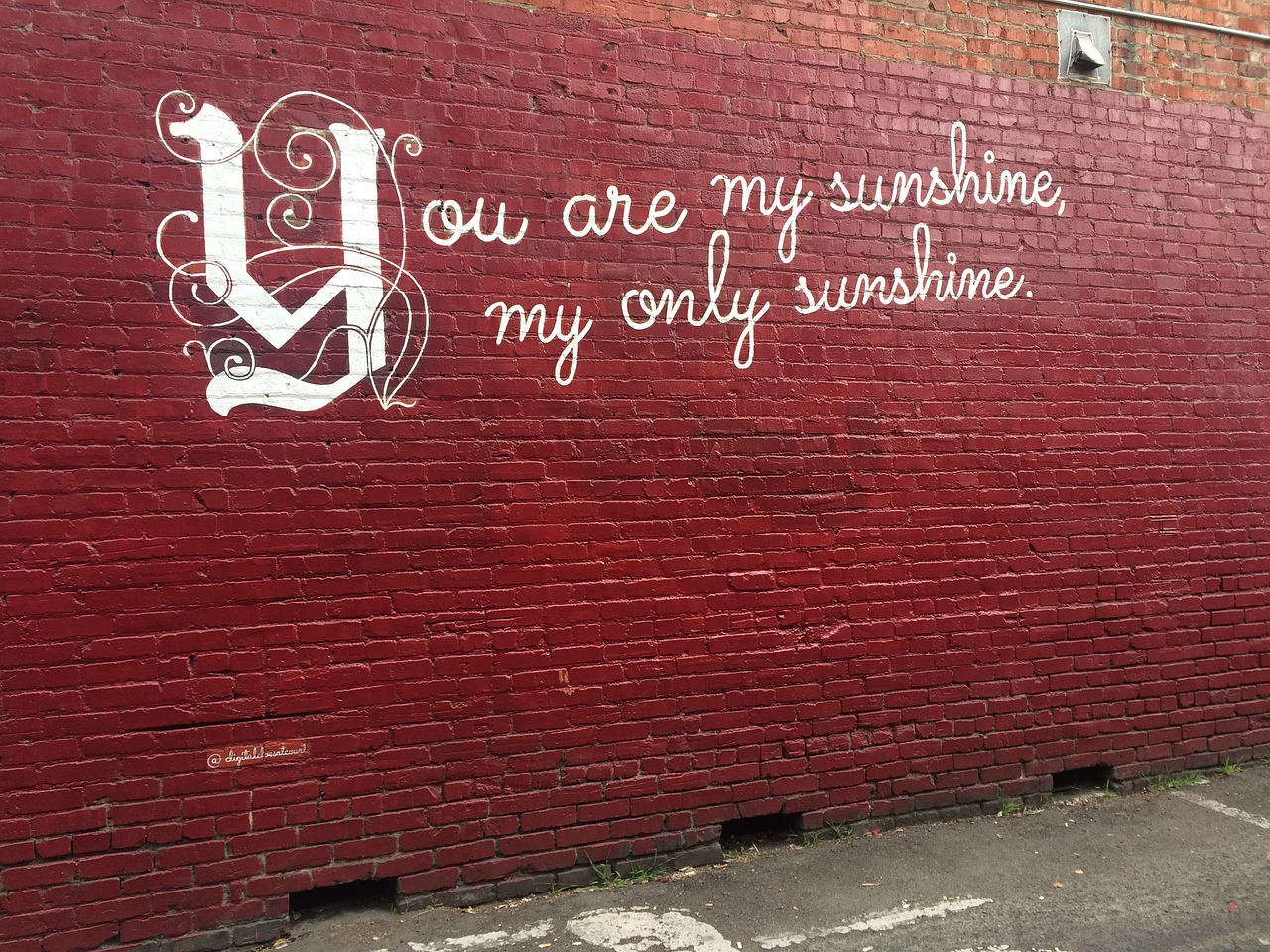 手工價格標(biāo)簽圖片，傳統(tǒng)與現(xiàn)代融合之美的展示