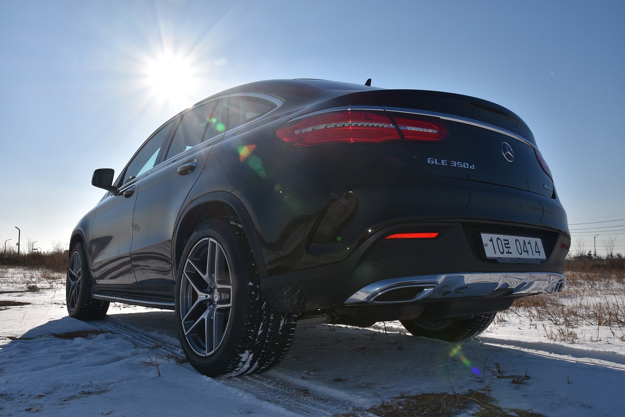 最新SUV車型發(fā)布引領(lǐng)汽車市場(chǎng)新潮流風(fēng)向標(biāo)