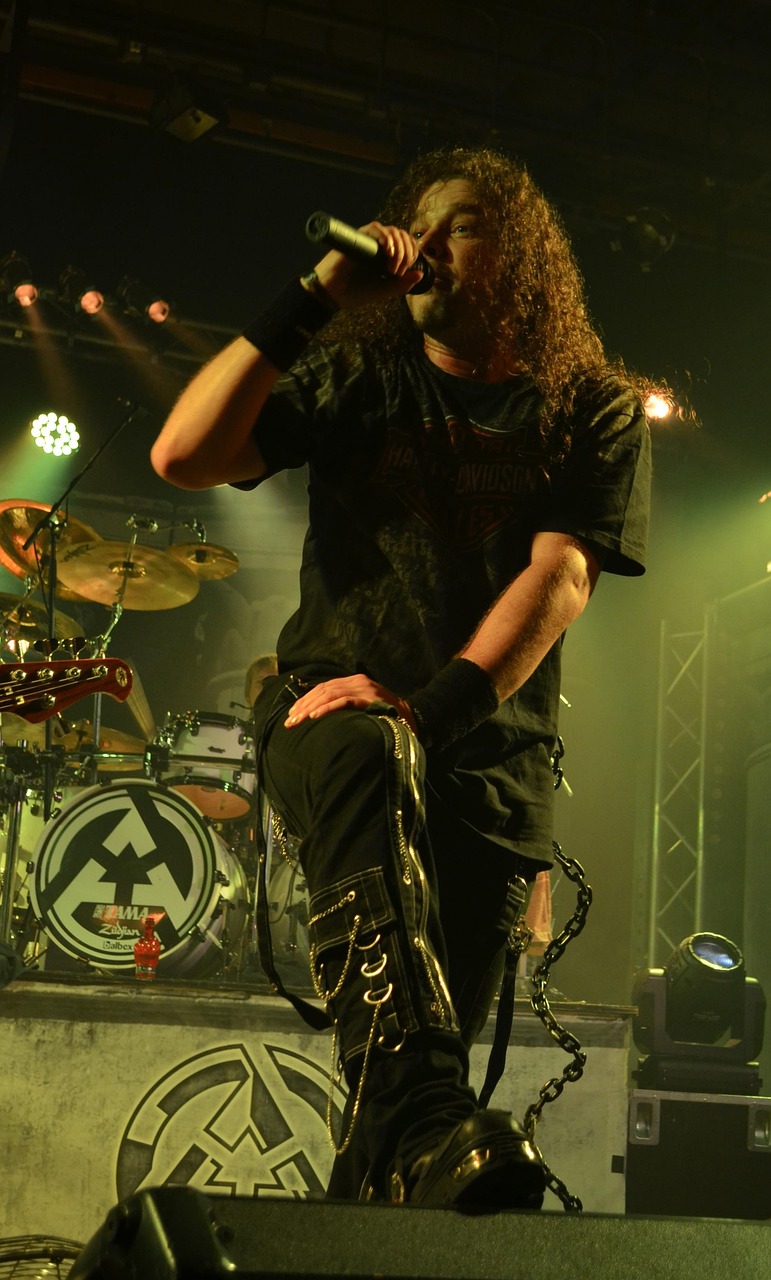 陌生人演員陣容揭秘，角色背后的故事探索