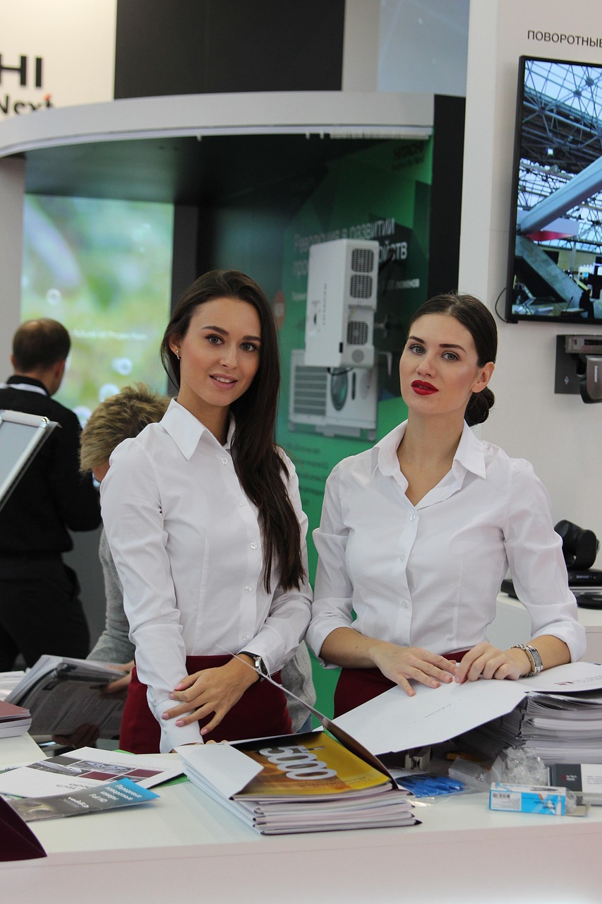 警花文潔章節(jié)目錄，正義與美麗的探尋之路