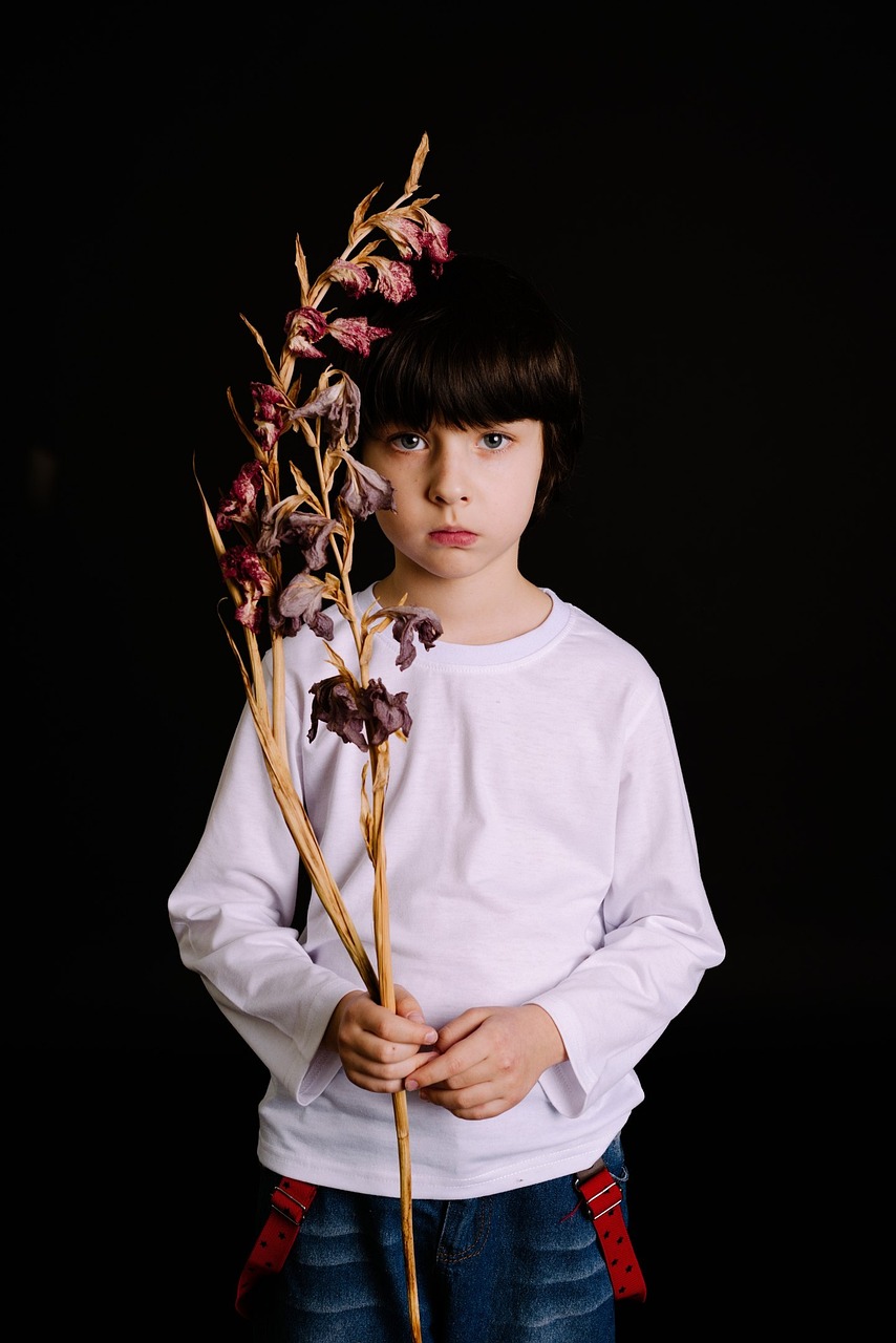 小男演員的成長之路，從童年到舞臺的璀璨之旅