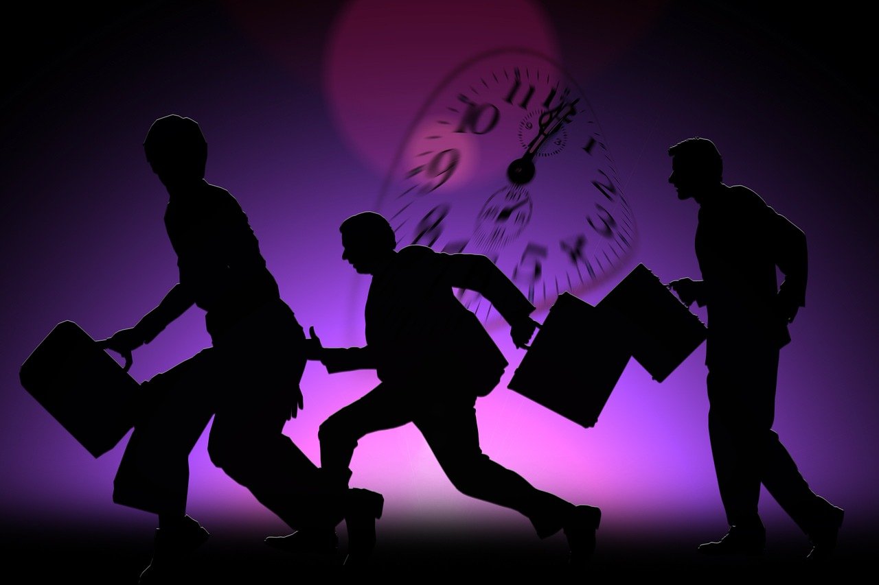 行李箱明星，從平凡到閃耀的蛻變之旅