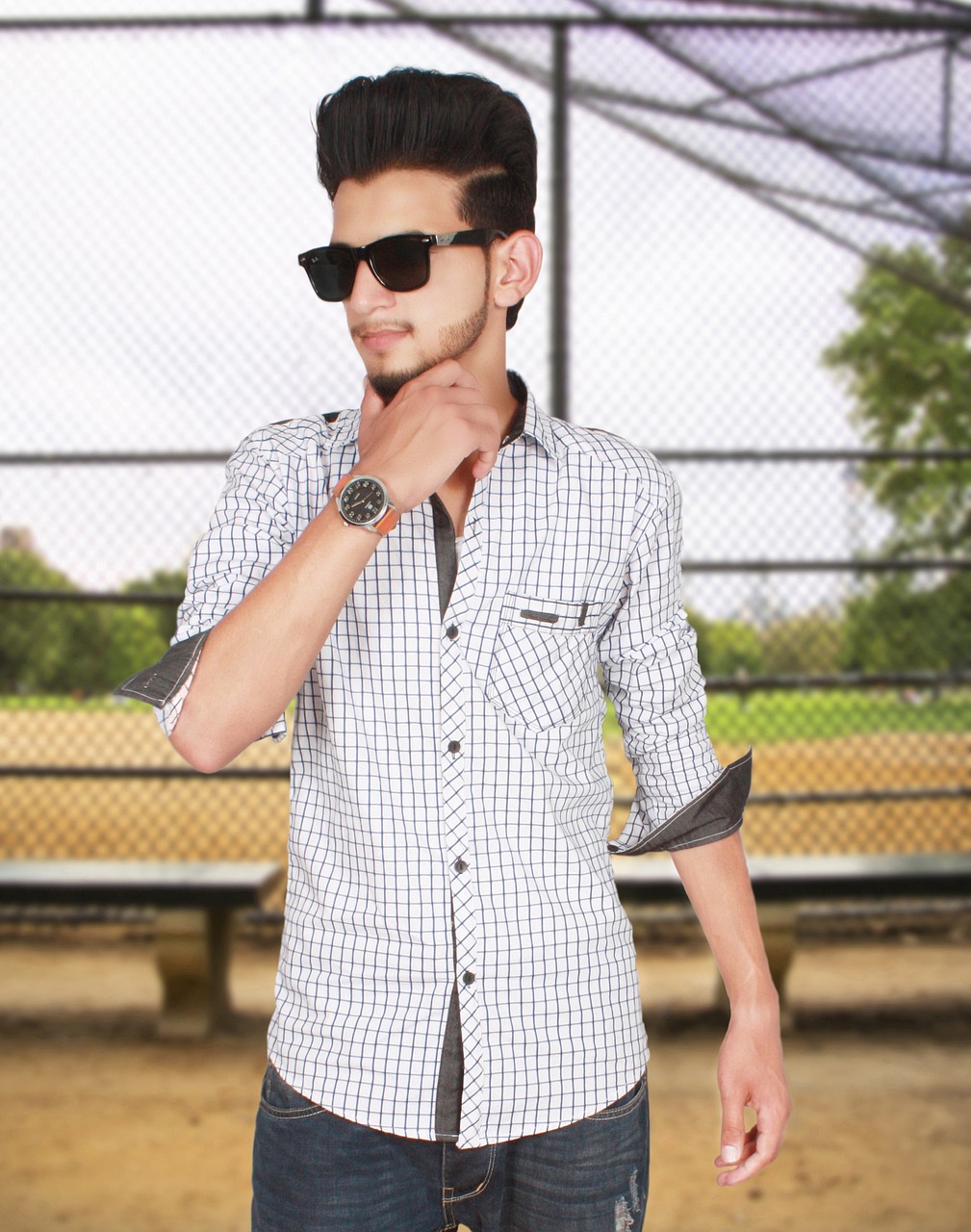 演員趙亮，備受矚目的獨(dú)特魅力與個(gè)人才華展現(xiàn)