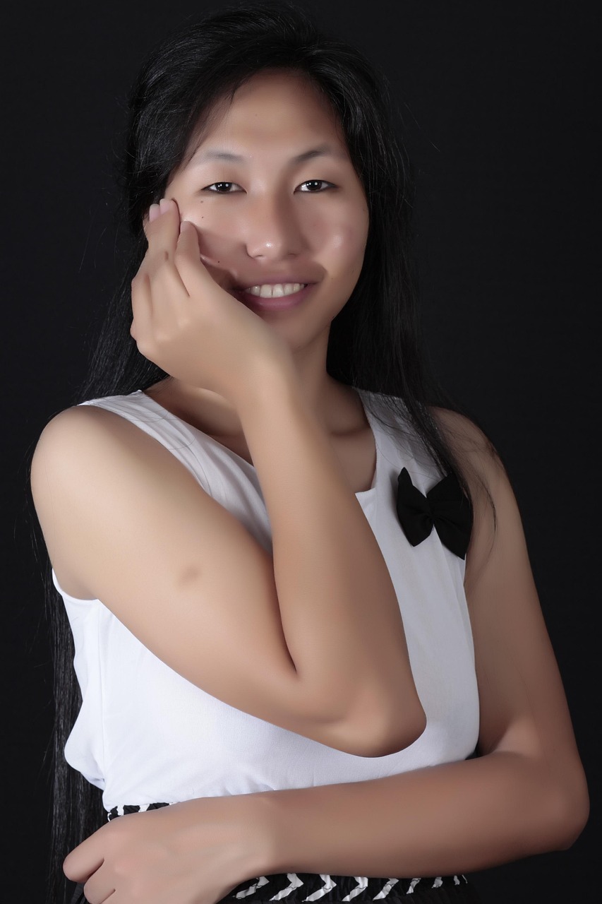 長頭發(fā)明星，魅力與風(fēng)尚的展現(xiàn)