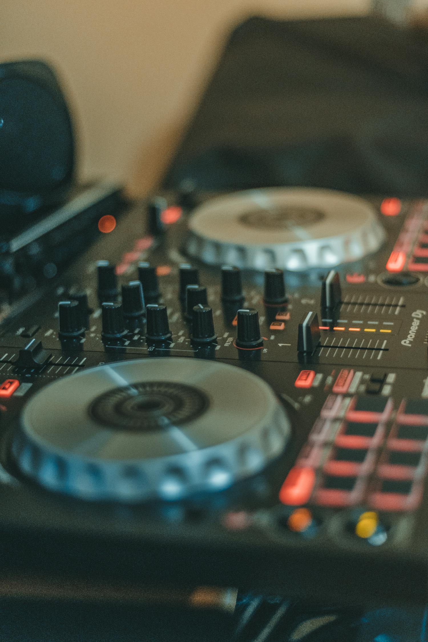 葉榮添微博最新動態(tài)聚焦，聲音與影響力的延伸