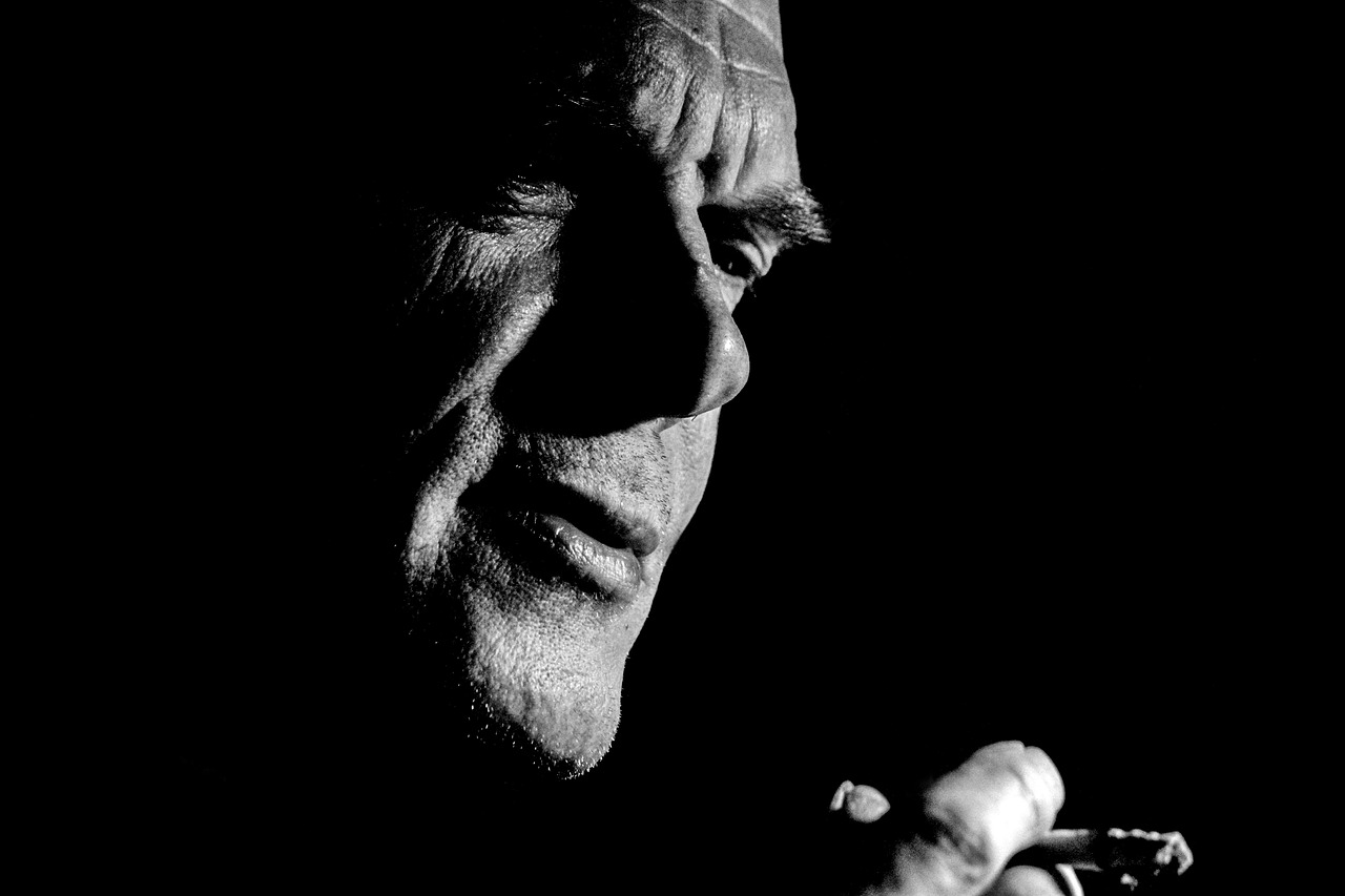 男性動漫人物的深度解析與欣賞