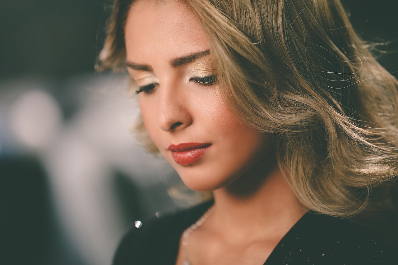 最新女士發(fā)型圖片，時尚潮流多元展現(xiàn)的魅力風(fēng)采