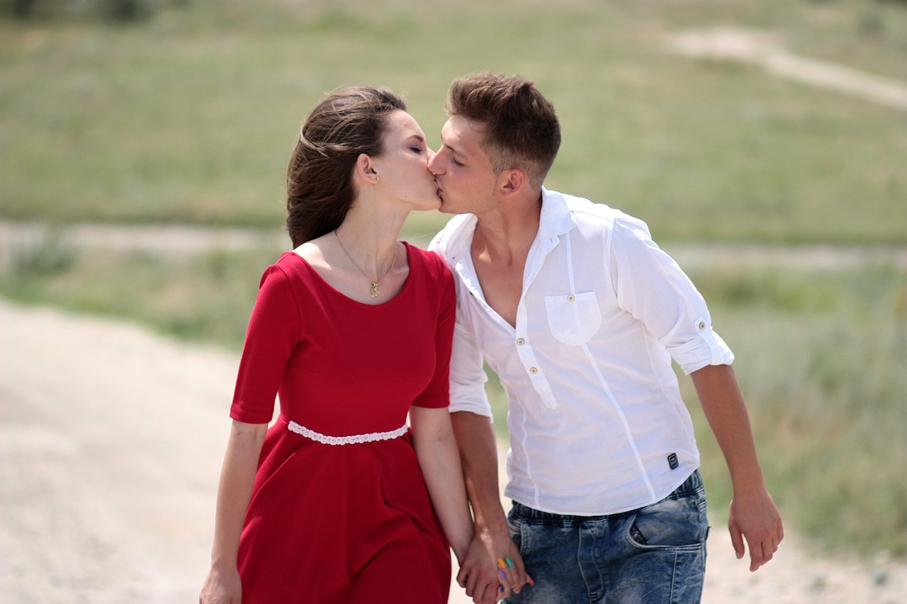 不文騷電影，探索回歸電影本質之路