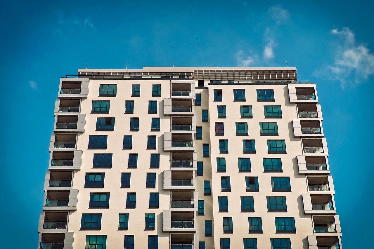 惠水門面出租，商業(yè)繁榮背后的機(jī)遇與挑戰(zhàn)分析