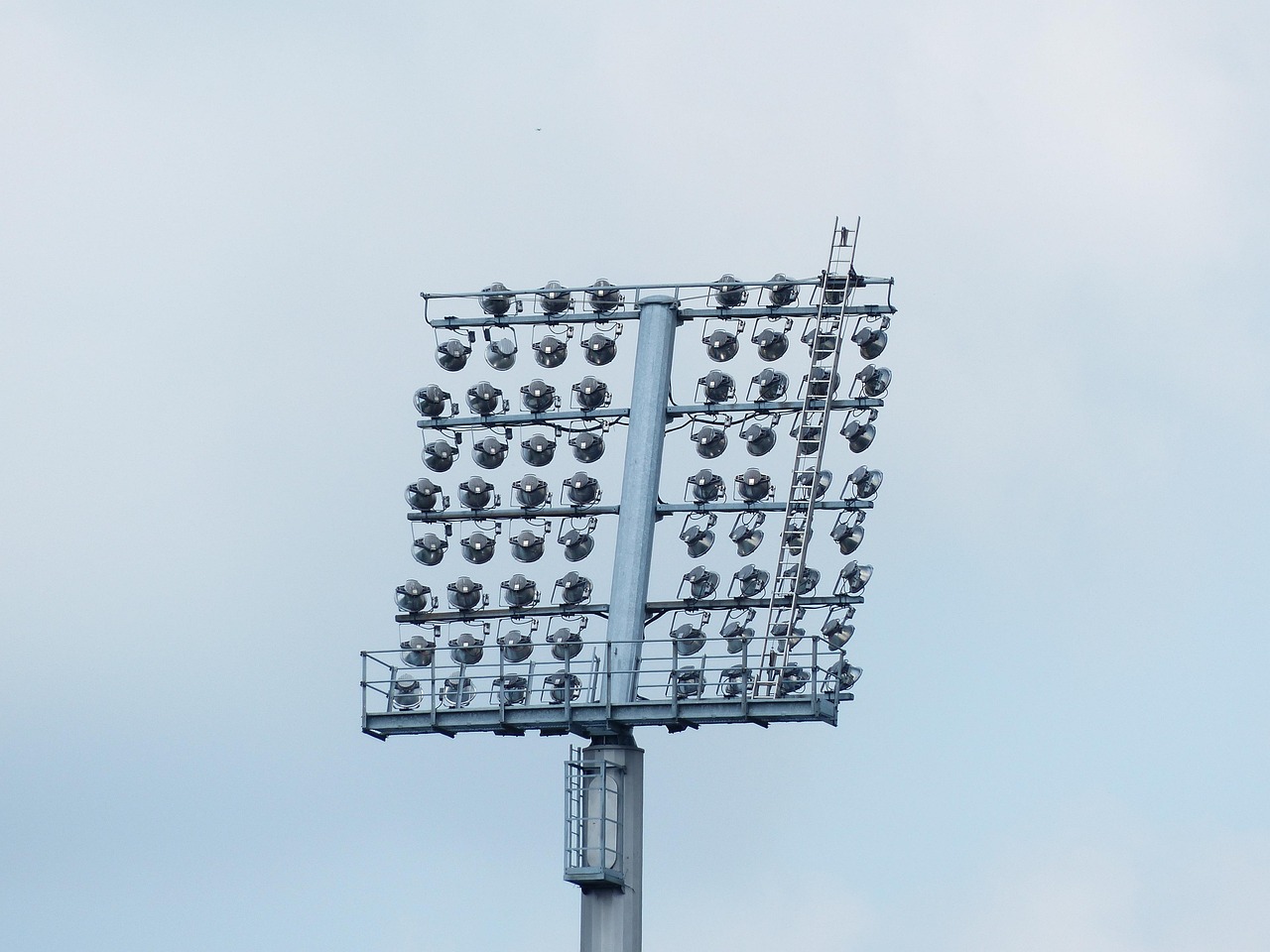 板兒爺引領(lǐng)時代潮流，展現(xiàn)全新風貌的新動態(tài)