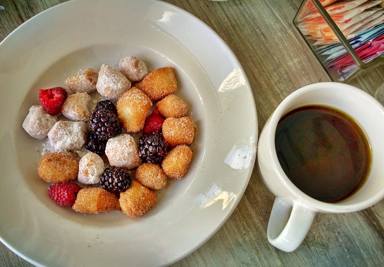 最新鵪鶉蛋烹飪攻略，美味營養(yǎng)，千變?nèi)f化的烹飪技巧