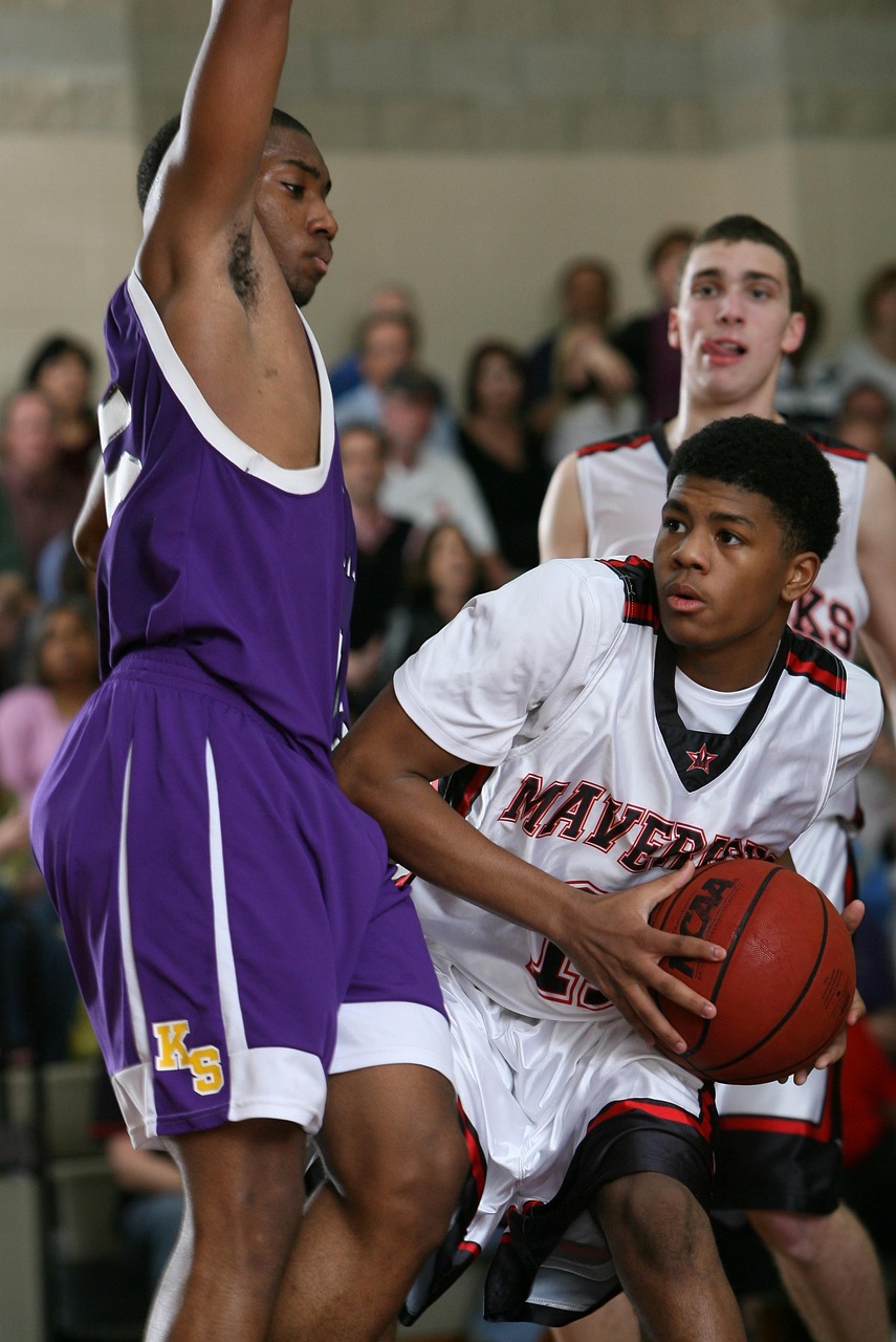 籃球裁判法更新，規(guī)則演變與裁判角色重塑詳解