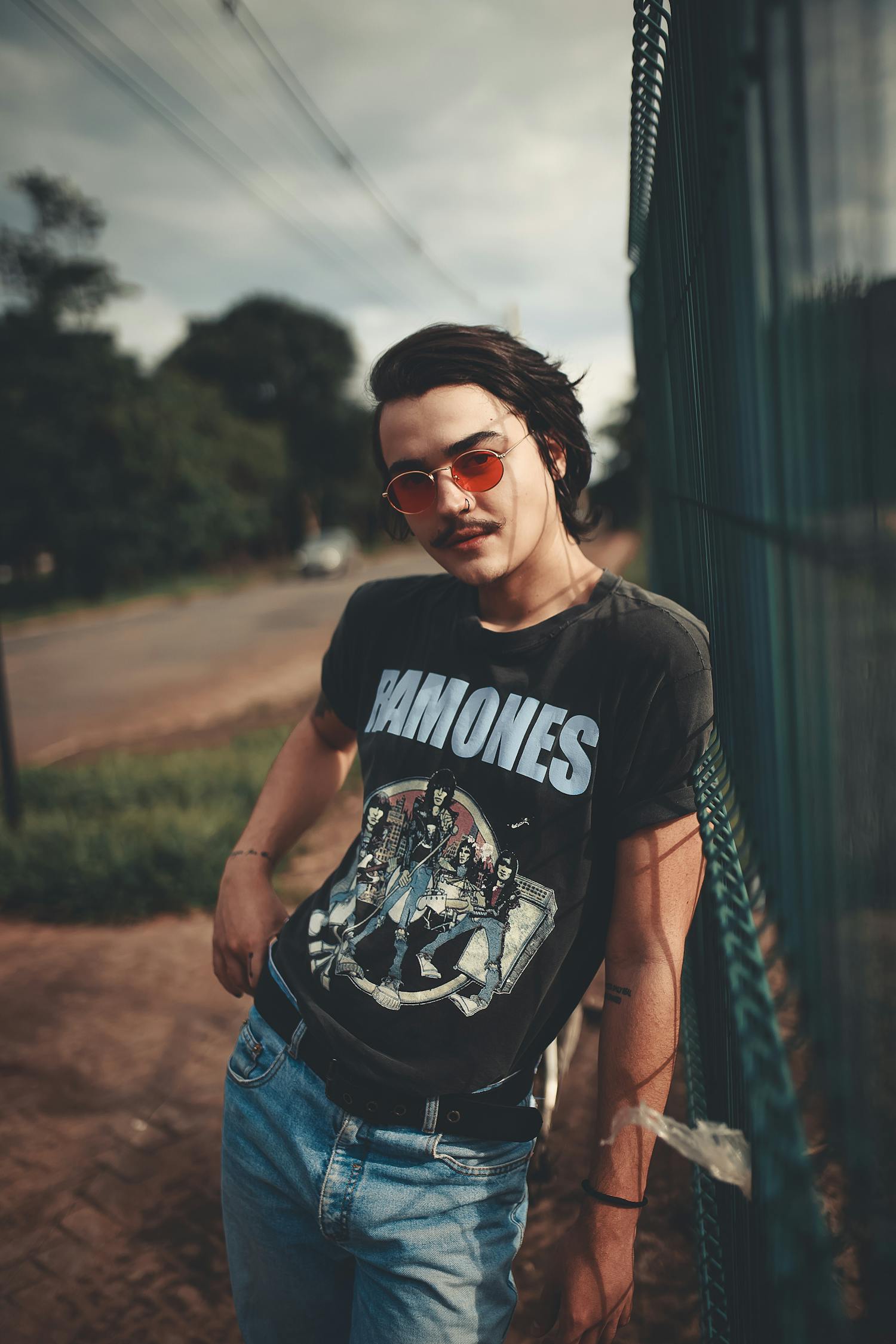 最新男士短發(fā)發(fā)型流行趨勢(shì)及造型指南全解析