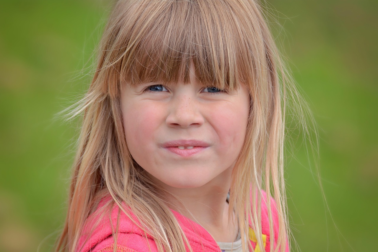 抽煙的女明星現(xiàn)象，多元解讀與探討