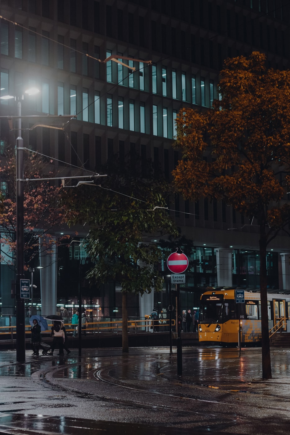 格庫(kù)鐵路進(jìn)展順利，助力西部大開(kāi)發(fā)戰(zhàn)略最新動(dòng)態(tài)揭秘